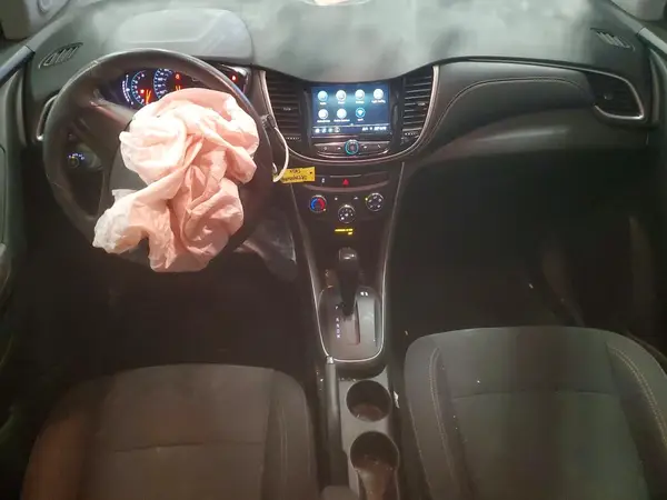 3GNCJKSB3KL214482 2019 CHEVROLET TRAX - Image 8