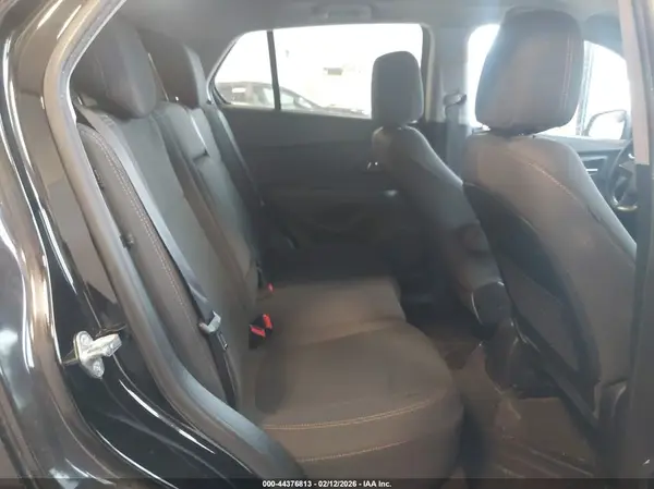 3GNCJKSB3KL233680 2019 CHEVROLET TRAX - Image 8
