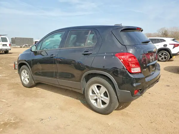 3GNCJKSB3KL239818 2019 CHEVROLET TRAX - Image 2
