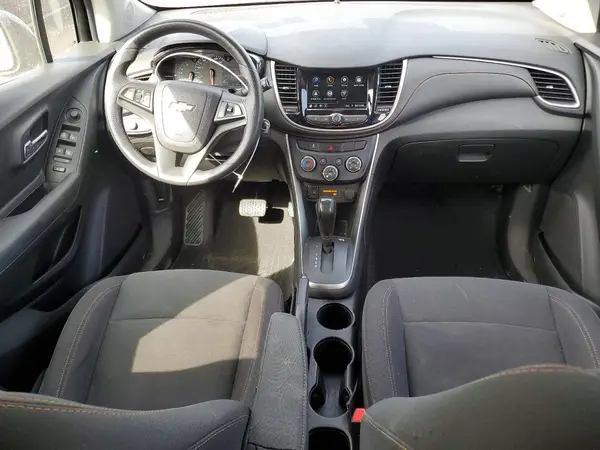 3GNCJKSB3KL239818 2019 CHEVROLET TRAX - Image 8