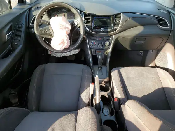 3GNCJKSB3KL250320 2019 CHEVROLET TRAX - Image 8