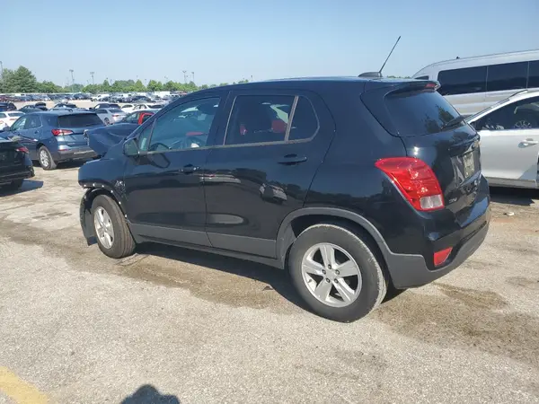3GNCJKSB3KL266064 2019 CHEVROLET TRAX - Image 2
