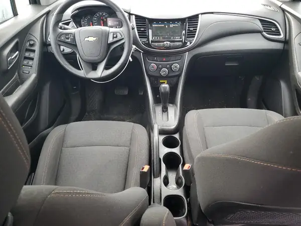 3GNCJKSB3KL273600 2019 CHEVROLET TRAX - Image 8