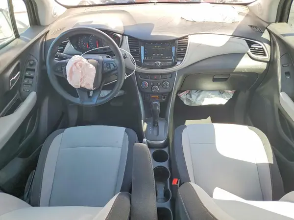 3GNCJKSB3KL291661 2019 CHEVROLET TRAX - Image 8