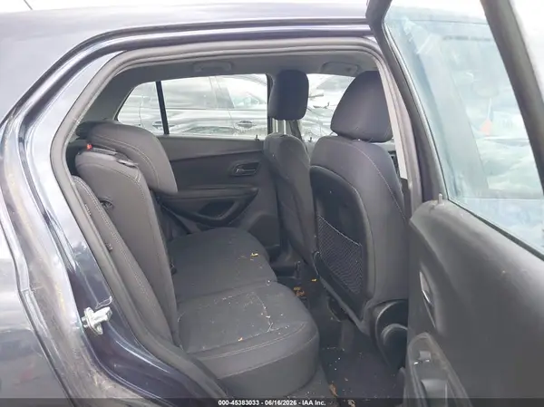 3GNCJKSB3KL323234 2019 CHEVROLET TRAX - Image 8