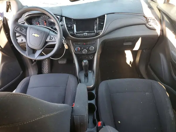 3GNCJKSB3KL326974 2019 CHEVROLET TRAX - Image 8