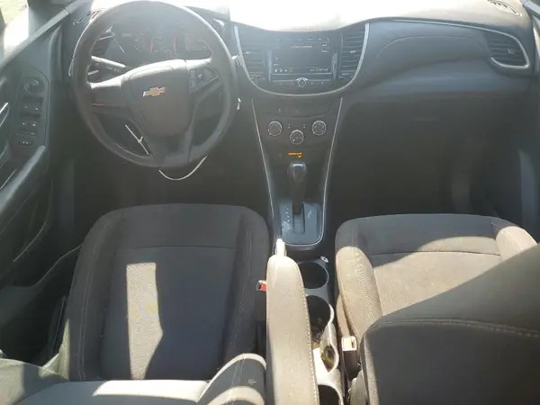 3GNCJKSB3KL357383 2019 CHEVROLET TRAX - Image 8