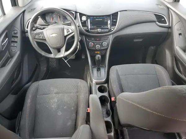 3GNCJKSB3KL389010 2019 CHEVROLET TRAX - Image 8