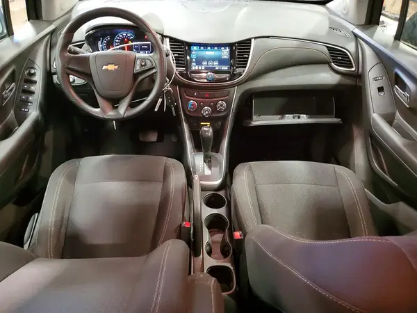 3GNCJKSB3KL392117 2019 CHEVROLET TRAX - Image 8
