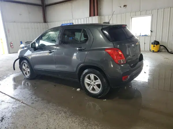 3GNCJKSB3KL394160 2019 CHEVROLET TRAX - Image 2