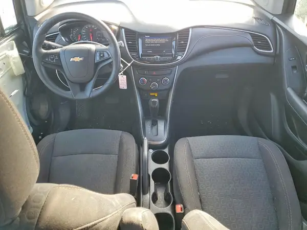 3GNCJKSB3LL116487 2020 CHEVROLET TRAX - Image 8