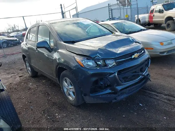 3GNCJKSB3LL150204 2020 CHEVROLET TRAX - Image 1