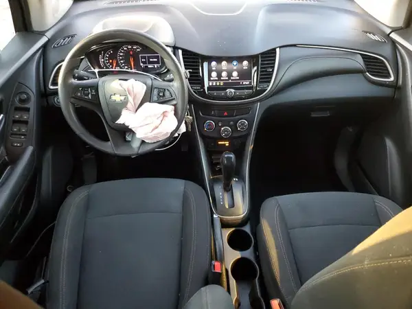 3GNCJKSB3LL151448 2020 CHEVROLET TRAX - Image 8