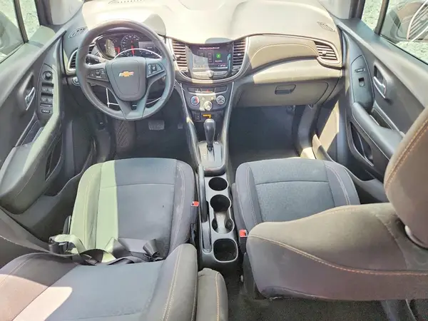 3GNCJKSB3LL156231 2020 CHEVROLET TRAX - Image 8