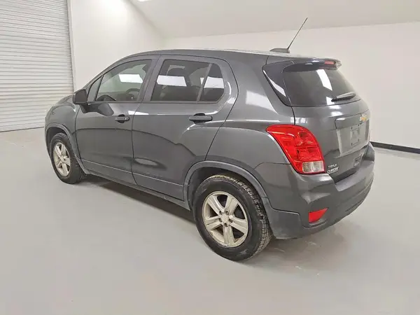 3GNCJKSB3LL172493 2020 CHEVROLET TRAX - Image 2