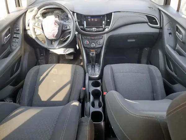 3GNCJKSB3LL180383 2020 CHEVROLET TRAX - Image 8