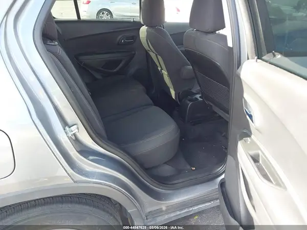 3GNCJKSB3LL187771 2020 CHEVROLET TRAX - Image 8