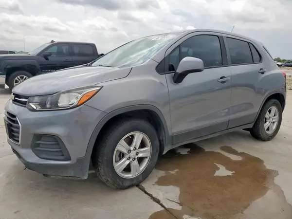 3GNCJKSB3LL211762 2020 CHEVROLET TRAX - Image 1