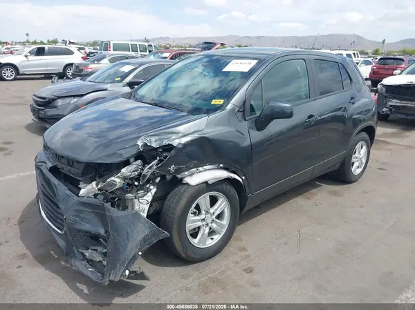 3GNCJKSB3LL222129 2020 CHEVROLET TRAX - Image 2