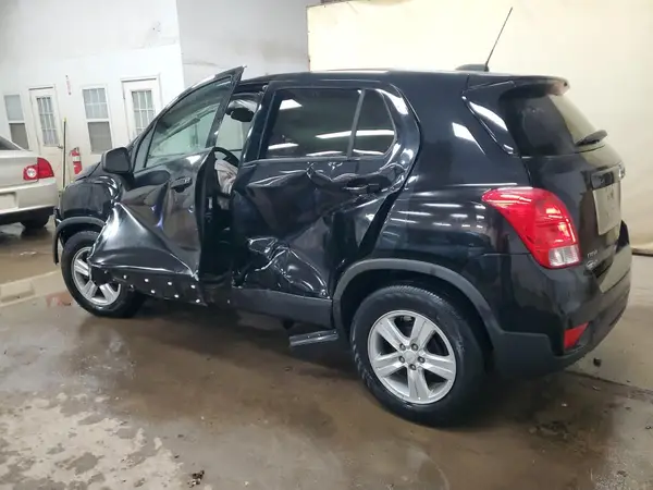 3GNCJKSB3LL224849 2020 CHEVROLET TRAX - Image 2