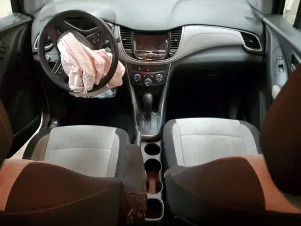 3GNCJKSB3LL224849 2020 CHEVROLET TRAX - Image 8