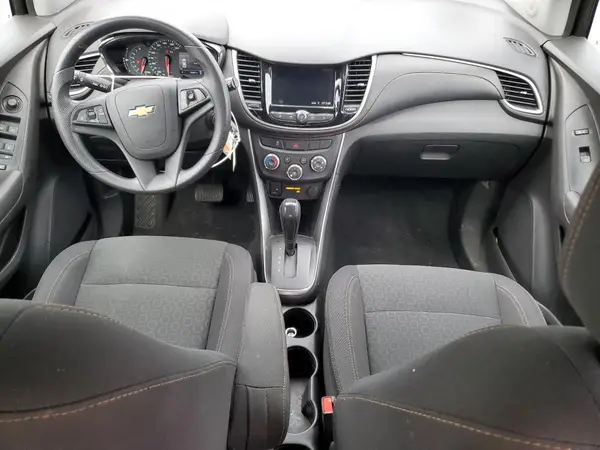 3GNCJKSB3LL261996 2020 CHEVROLET TRAX - Image 8