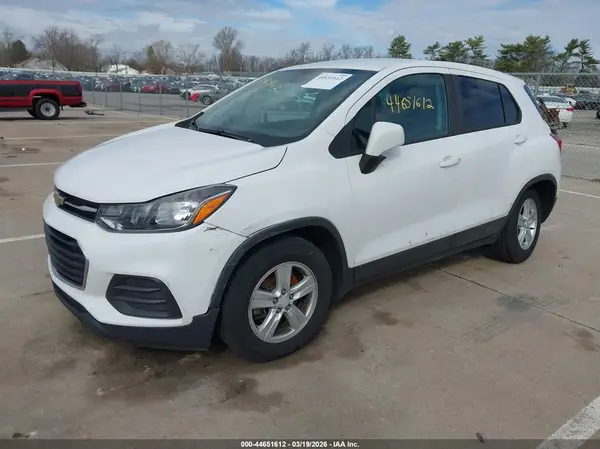 3GNCJKSB3LL292617 2020 CHEVROLET TRAX - Image 2