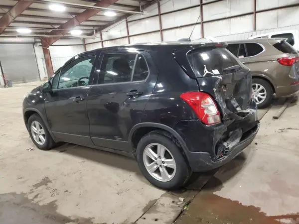 3GNCJKSB3LL298935 2020 CHEVROLET TRAX - Image 2