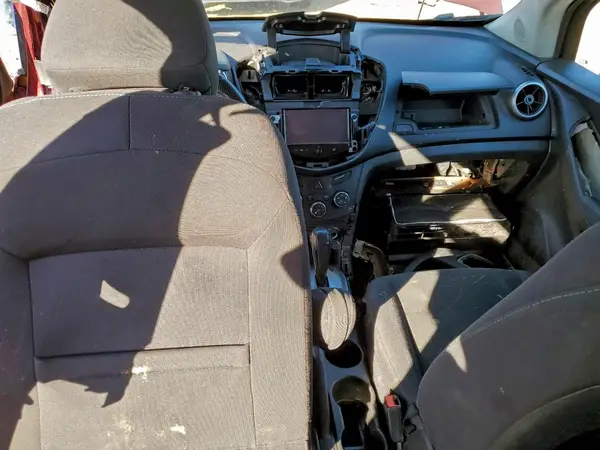 3GNCJKSB4GL211937 2016 CHEVROLET TRAX - Image 8