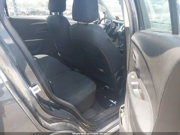 3GNCJKSB4GL277811 2016 CHEVROLET TRAX - Image 8