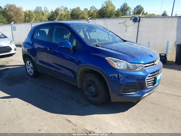3GNCJKSB4HL167763 2017 CHEVROLET TRAX - Image 1
