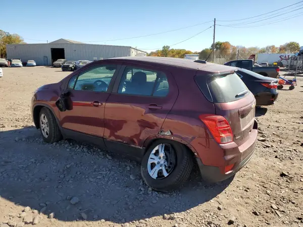 3GNCJKSB4HL186569 2017 CHEVROLET TRAX - Image 2