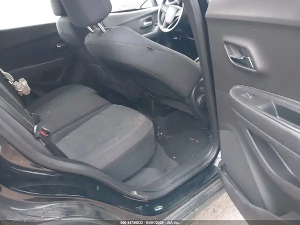 3GNCJKSB4HL188239 2017 CHEVROLET TRAX - Image 8