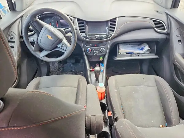 3GNCJKSB4HL212605 2017 CHEVROLET TRAX - Image 8