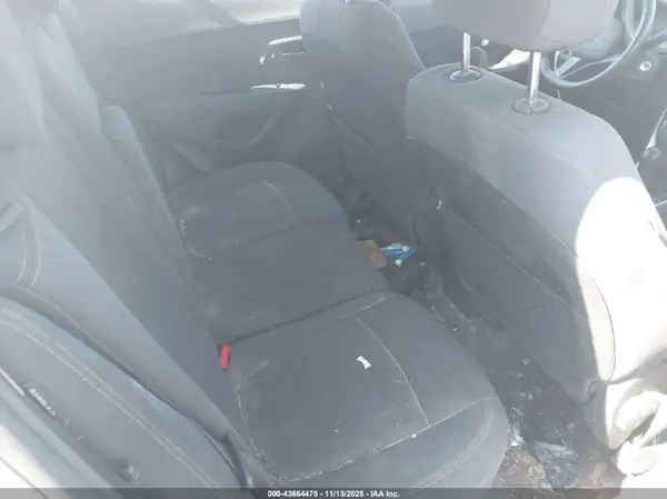 3GNCJKSB4HL257009 2017 CHEVROLET TRAX - Image 8
