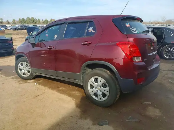 3GNCJKSB4HL257415 2017 CHEVROLET TRAX - Image 2