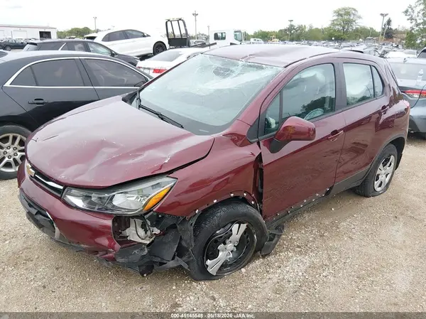 3GNCJKSB4HL272450 2017 CHEVROLET TRAX - Image 2