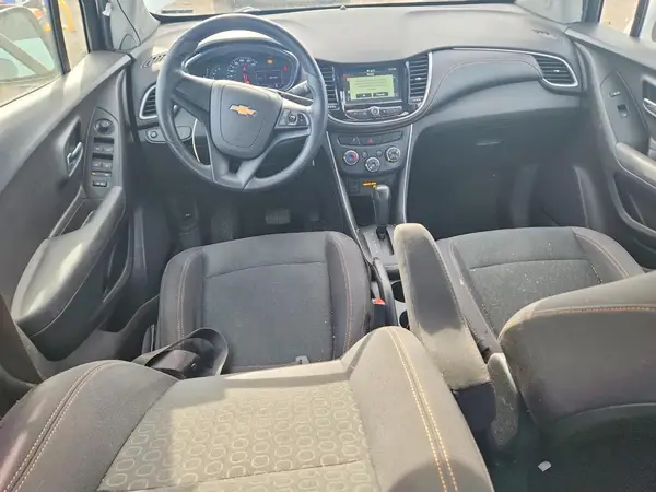 3GNCJKSB4HL284792 2017 CHEVROLET TRAX - Image 8