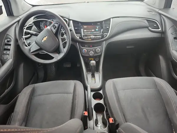 3GNCJKSB4HL288308 2017 CHEVROLET TRAX - Image 8