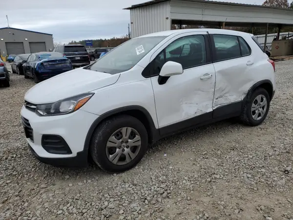 3GNCJKSB4HL289572 2017 CHEVROLET TRAX - Image 1