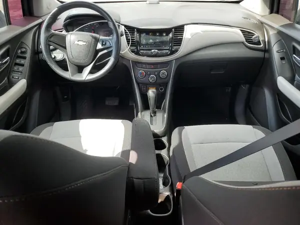 3GNCJKSB4JL204364 2018 CHEVROLET TRAX - Image 8