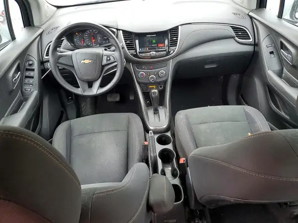 3GNCJKSB4JL206681 2018 CHEVROLET TRAX - Image 8