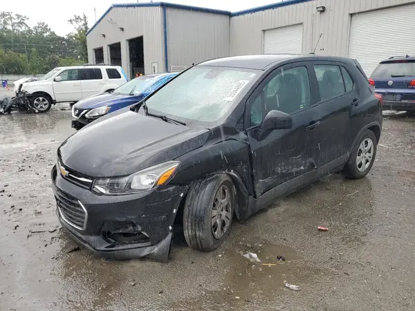 3GNCJKSB4JL207572 2018 CHEVROLET TRAX - Image 1