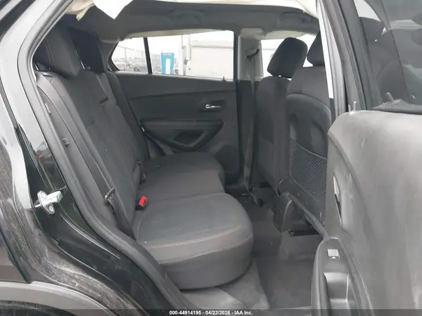 3GNCJKSB4JL235324 2018 CHEVROLET TRAX - Image 8