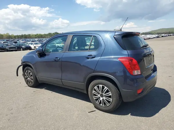 3GNCJKSB4JL319109 2018 CHEVROLET TRAX - Image 2