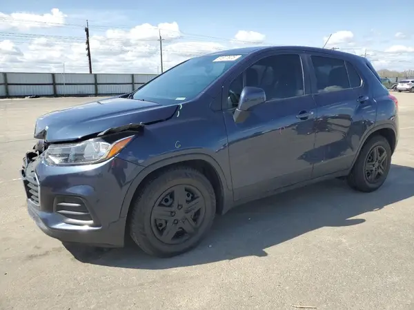 3GNCJKSB4JL379973 2018 CHEVROLET TRAX - Image 1