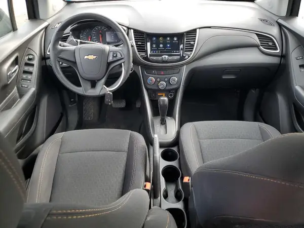 3GNCJKSB4JL414964 2018 CHEVROLET TRAX - Image 8