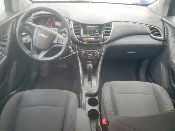 3GNCJKSB4KL125861 2019 CHEVROLET TRAX - Image 8