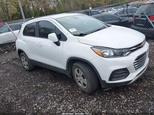 3GNCJKSB4KL135466 2019 CHEVROLET TRAX - Image 1