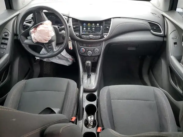 3GNCJKSB4KL172890 2019 CHEVROLET TRAX - Image 8